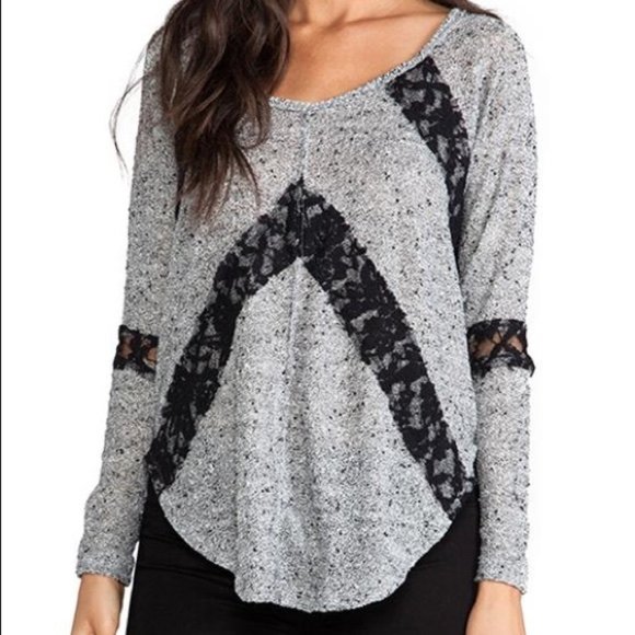 We the Free Free People Flying V Hacci Top - Picture 1 of 3